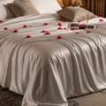 30 Best Romantic Wedding Room Decoration Ideas