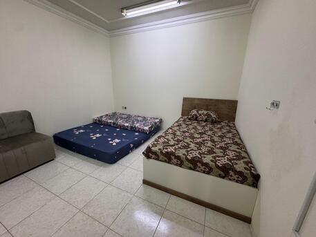 Khobar, Rooms for Rent, SAR 850/month,  1 Room For Rent In Fully Furnished Apartment - Al Khobar