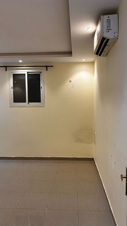 Al Malaz, Apartments, Flats, Houses & Villas, SAR 35000/year,  3 BR,  Prime 3BHK Family Flat For Rent In Malaz- With Parking And Free Electricity And Water