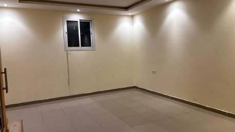 Al Malaz, Apartments, Flats, Houses & Villas, SAR 35000/year,  3 BR,  Prime 3BHK Family Flat For Rent In Malaz- With Parking And Free Electricity And Water