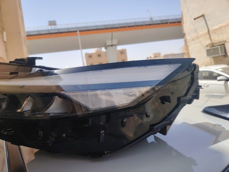 Riyadh, Auto Parts, SAR 800,  Head Light And Signal Light Driver Side Of Hyundai Elantra 2025 Model