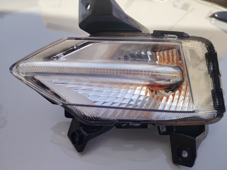 Riyadh, Auto Parts, SAR 800,  Head Light And Signal Light Driver Side Of Hyundai Elantra 2025 Model
