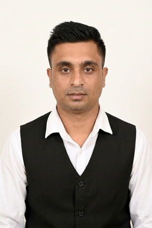 Ad Diriyah, Job Seekers, Office Tea Boy