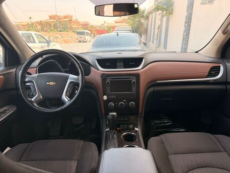 Hittin, Vehicles, Cars & Trucks , SAR 30000,  Chevrolet Traverse,  2016,  Automatic,  182000 KM,   LT  | Clean 8 Seater | 182000KM
