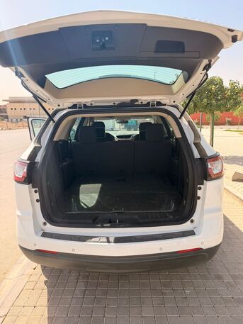 Hittin, Vehicles, Cars & Trucks , SAR 30000,  Chevrolet Traverse,  2016,  Automatic,  182000 KM,   LT  | Clean 8 Seater | 182000KM
