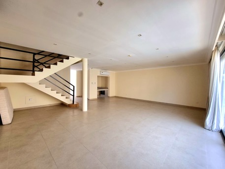 Juffair, Apartments, Flats, Houses & Villas, BHD 500/month,  Furnished,  3 BR,  200 Sq. Meter,  1 Month Free Rent- 3 BR Semi Furnished Villa With Private Pool