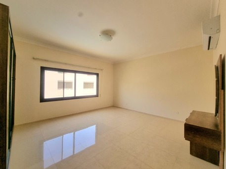 Juffair, Apartments, Flats, Houses & Villas, BHD 500/month,  Furnished,  3 BR,  200 Sq. Meter,  1 Month Free Rent- 3 BR Semi Furnished Villa With Private Pool