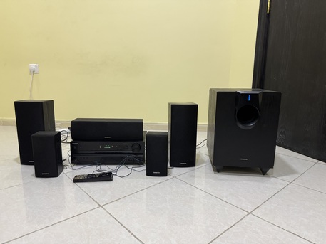 Dammam, Home Audio, SAR 2500,  Onkyo HT-R593 5.2-channel 4k Ultra HD Home Theater