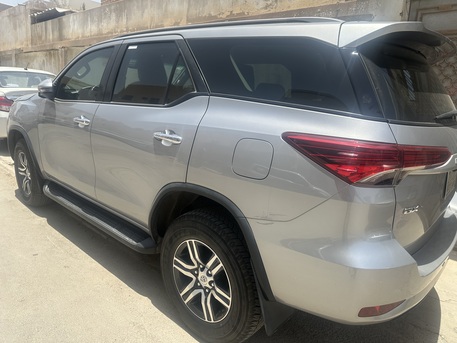 Riyadh, Vehicles, Cars & Trucks , SAR 97000,  Toyota Fortuner,  2023,  Automatic,  101604 KM,