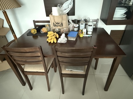 Manama, Furniture, BHD 20,  Home Center Dining Table + 6 Chairs