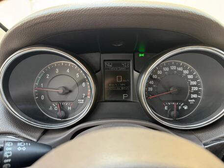 Riyadh, Vehicles, Cars & Trucks , SAR 32000,  Jeep Grand Cherokee 4x4,  2013,  Automatic,  149350 KM,  Jeep Grand Cherokee: V6 3.6L 4x4