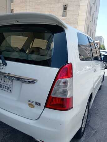 Dammam, Vehicles, Cars & Trucks , SAR 31500,  Toyota Innova 2.7 G,  2014,  Automatic,  285000 KM,  Full Options