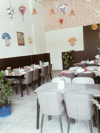 Janabiya, Businesses For Sale, For Urgent Sale : Restaurant For Sale