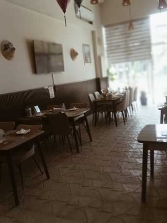 Janabiya, Businesses For Sale, For Urgent Sale : Restaurant For Sale