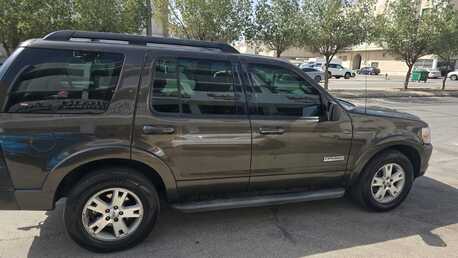 Riyadh, Vehicles, Cars & Trucks , SAR 17500,  Ford Explorer,  2008,  Automatic,  284215 KM,