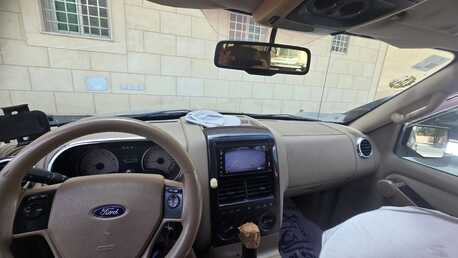 Riyadh, Vehicles, Cars & Trucks , SAR 17500,  Ford Explorer,  2008,  Automatic,  284215 KM,