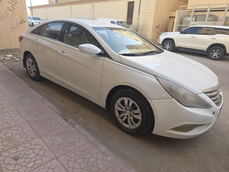 Al Aziziyah, Vehicles, Cars & Trucks , SAR 14500,  Hyundai Sonata,  2012,  Manual,  400000 KM,    () Family Used Car &ndash; Valid Fahas & Istemara