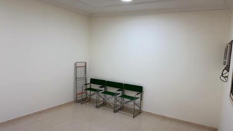 Al Jubail Al Balad, Sublets, SAR 1000/month,  1 BR,  201 Sq. Feet,  🏠 Spacious Room For Sublet &ndash; Peaceful Location