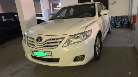 Hoora, Vehicles, Cars & Trucks , BHD 2000,  Toyota Camry,  2011,  Automatic,  244000 KM,    Model For Sale