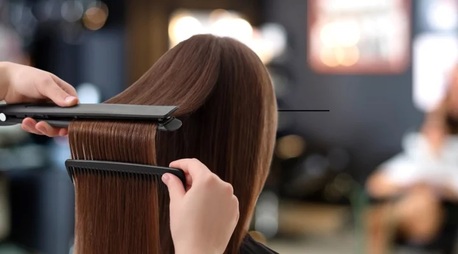 Toronto, Beautician, Aura Hair Studio