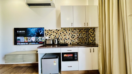 Gurgaon, Apartments, Flats, Houses & Villas, INR 3000/day,  Furnished,  Studio,  350 Sq. Meter,  BluO Luxury Stay - Medicity - Balcony, Tub, TT