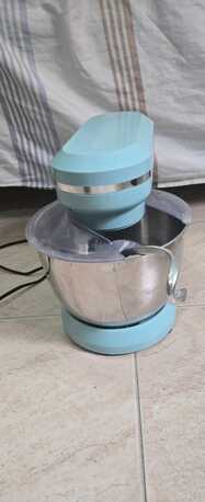 Riyadh, Appliances, SAR 250250125125,  Nikai Mini Refrigerator,oven,Impex 6 Speed Stand Mixer,Espresso Coffee