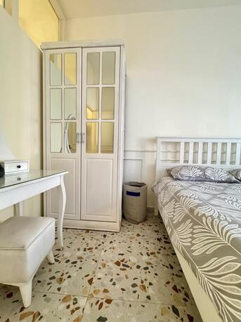 Amman, Apartments, Flats, Houses & Villas, JOD 7000/year,  Furnished,  2 BR,  90 Sq. Meter,  Furnished Cozy Apartment For Rent In 2nd Circle