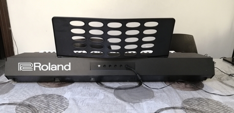 Riyadh, Musical Instruments, SAR 1000,  Roland E-X20 Arranger Keyboard