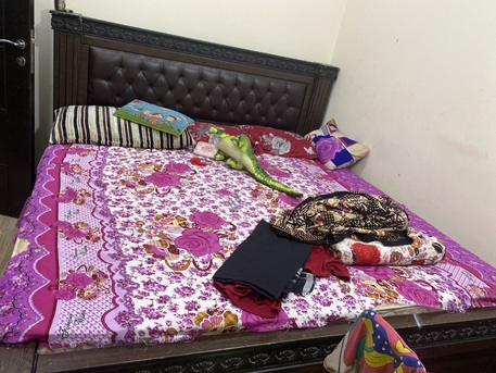 Salmaniya, Household Items, BHD 25,  King Size Bed