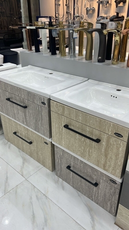 Al Khuzama, Household, سباک کہربا ی