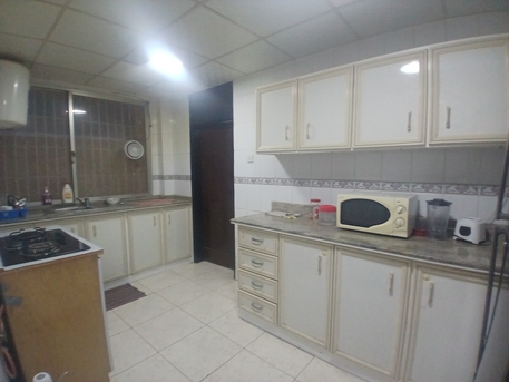 Mahooz, Apartments, Flats, Houses & Villas, BHD 88/year,  1 BR,  📍MAHOOZ 2 BHK FLAT FOR SHARING 1 SEPARATE ROOM AND 1 BATHROOM COMMEN KITCHEN BACKYARD SPA