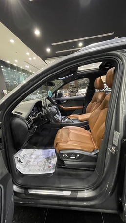 Sanabis, Vehicles, Cars & Trucks , BHD 5500,  Audi Q7,  2016,  Automatic,  99000 KM,   Model