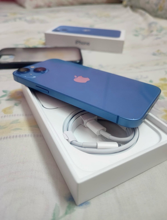 Riyadh, Mobile Phones, SAR 1400,  Almost New Iphone 13 128 GB