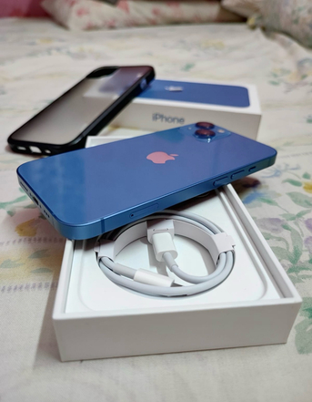 Riyadh, Mobile Phones, SAR 1400,  Almost New Iphone 13 128 GB