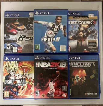 Yanbu, Video Games, SAR 850,  Playstation 4 Pro 1TB Console - White