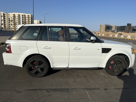 Jeddah, Vehicles, Cars & Trucks , SAR 45000,  Range Rover Sport Supercharged,  2012,  Automatic,  156700 KM,    V8 5.0L (510 HP) In Fuji White With Brown Leather Inte