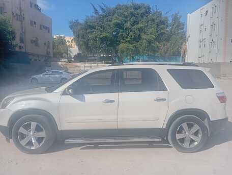 Awali, Vehicles, Cars & Trucks , BHD 1500,  Gmc Acadia,  2011,  Automatic,  180000 KM,