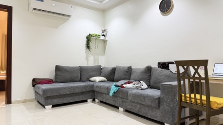Jeddah, Household Items, SAR 25000,  3 Bhk Apartment With All Household Items For Sale In Mishrefa