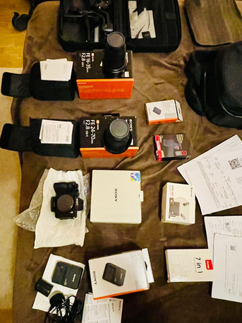 Jeddah, Electronics, SAR 28000,  📸 Premium Sony Camera Gear For Sale(Excellent Condition!)