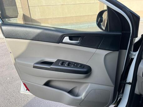 Dammam, Vehicles, Cars & Trucks , SAR 50000,  Kia Sportage,  2020,  Automatic,  142500 KM,  Clean