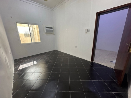 Gudaibiya, Apartments, Flats, Houses & Villas, BHD 160/year,  1 BR,  Gudaibiya:- 1Bhk Flat On Rent With Unlimited Ewa
