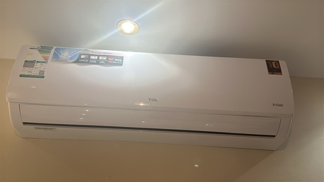 Jeddah, Air Conditioners, SAR 1500,  Split Ac For Sale Under Warranty Hardly Used And One Window Ac