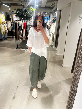 Stockholm, Clothing & Accessories, Kläder I Linne &ndash; Naturlig Komfort Och Modern Elegans