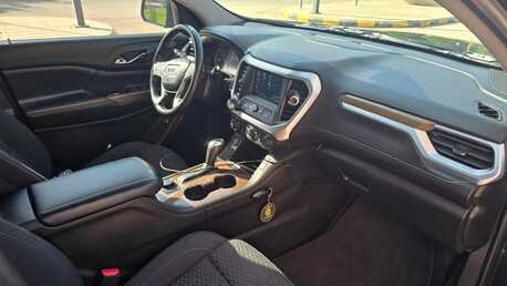 Riyadh, Vehicles, Cars & Trucks , SAR 67000,  Gmc Acadia,  2019,  Automatic,  140000 KM,