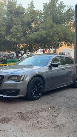 Riyadh, Vehicles, Cars & Trucks , SAR 25500,  Chrysler 300c 3.5,  2012,  Automatic,  320 KM,  Chrysler 300c  V6 Full Option For Sale