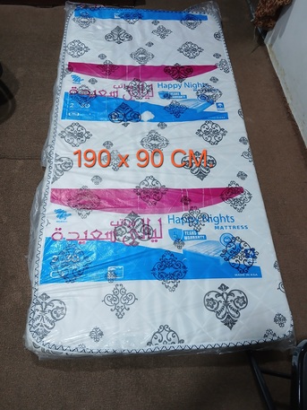 Dammam, Household Items, SAR 100,  Bed And Other Items For Sale