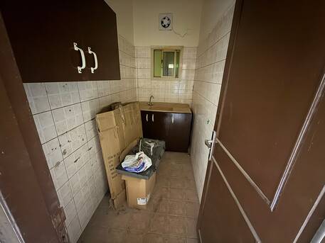 Manama, Apartments, Flats, Houses & Villas, BHD 180/month,  2 BR,  Flat For Rent In Gufool With EWA Unlimited Backside Alhawaj