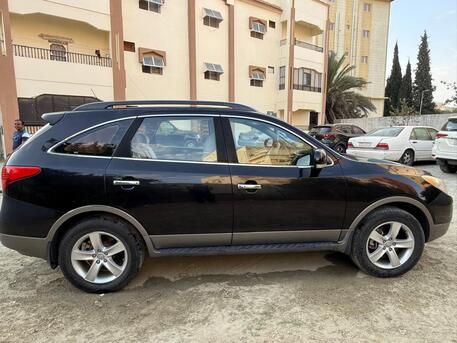 Al Baha, Vehicles, Cars & Trucks , SAR 26000,  Hyundai Veracruz,  2012,  Automatic,  144900 KM,  Hyundai Car In Excellent Condition With Sunroof And Cruise Control.