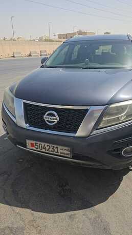 Manama, Vehicles, Cars & Trucks , BHD 1,  Nissan  Pathfinder,  2013,  Automatic,  195682 KM,  Urgent Sales Nissan Pathfinder Excellent Condition Reason Settled In To Saudi