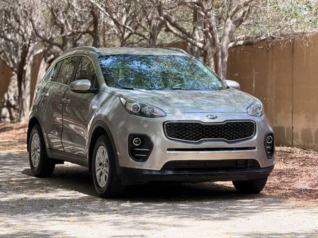 Manama, Vehicles, Cars & Trucks , BHD 4800,  KIA SPORTAGE,  2018,  Automatic,  52000 KM,    MODEL WITH SINGLE OWNER AND WELL-MAINTAINED CAR